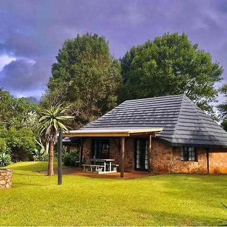 Phezulu Safari Park Villa Botha's Hill Exteriör bild